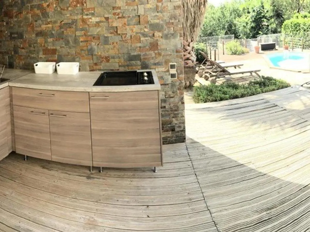 Maison Climatisee Avec Piscine Privee, 5 Pieces, 7 Couchages A 15 Min Des Plages De Vallauris - Fr-1-252-103 0*,  France